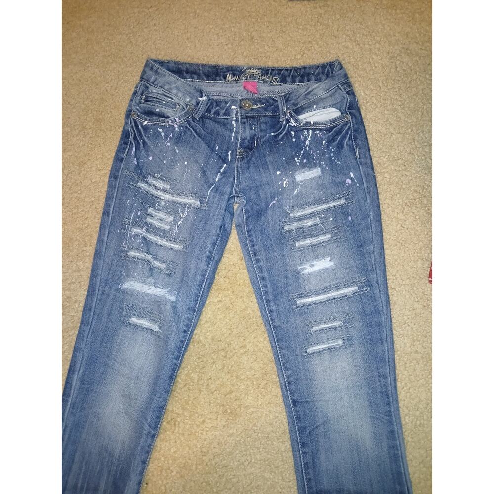 Almost Famous Distressed Jeans Juniors 7 Straight leg Denim Punk Grunge